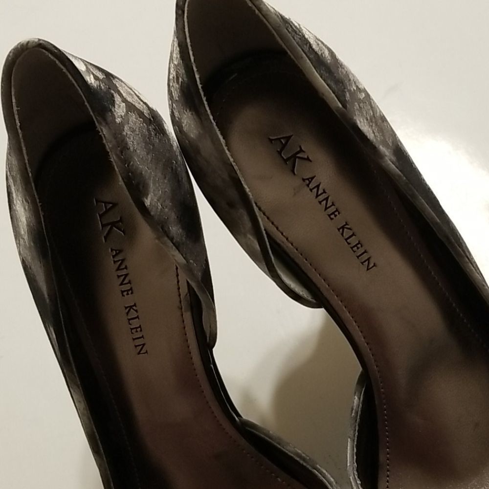 Anne Klein heels - Picture 8 of 10